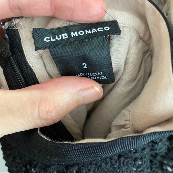 Club Monaco Crochet Scallop Edge Mini Skirt - Picture 3 of 4